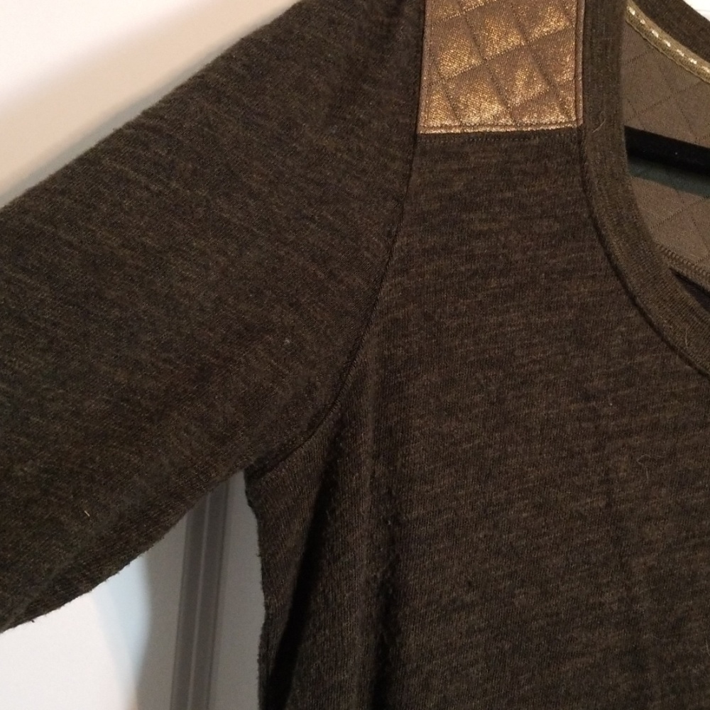 FALL STAPLE - Picture 2 of 3